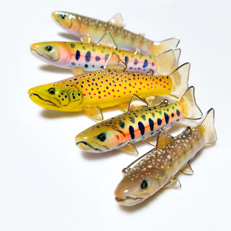 フィッシュブローチ